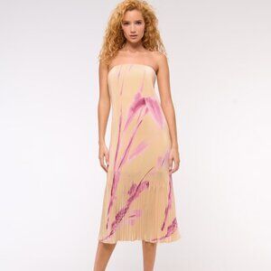 Abercrombie & Fitch The A&F Giselle Pleat Release Midi Dress